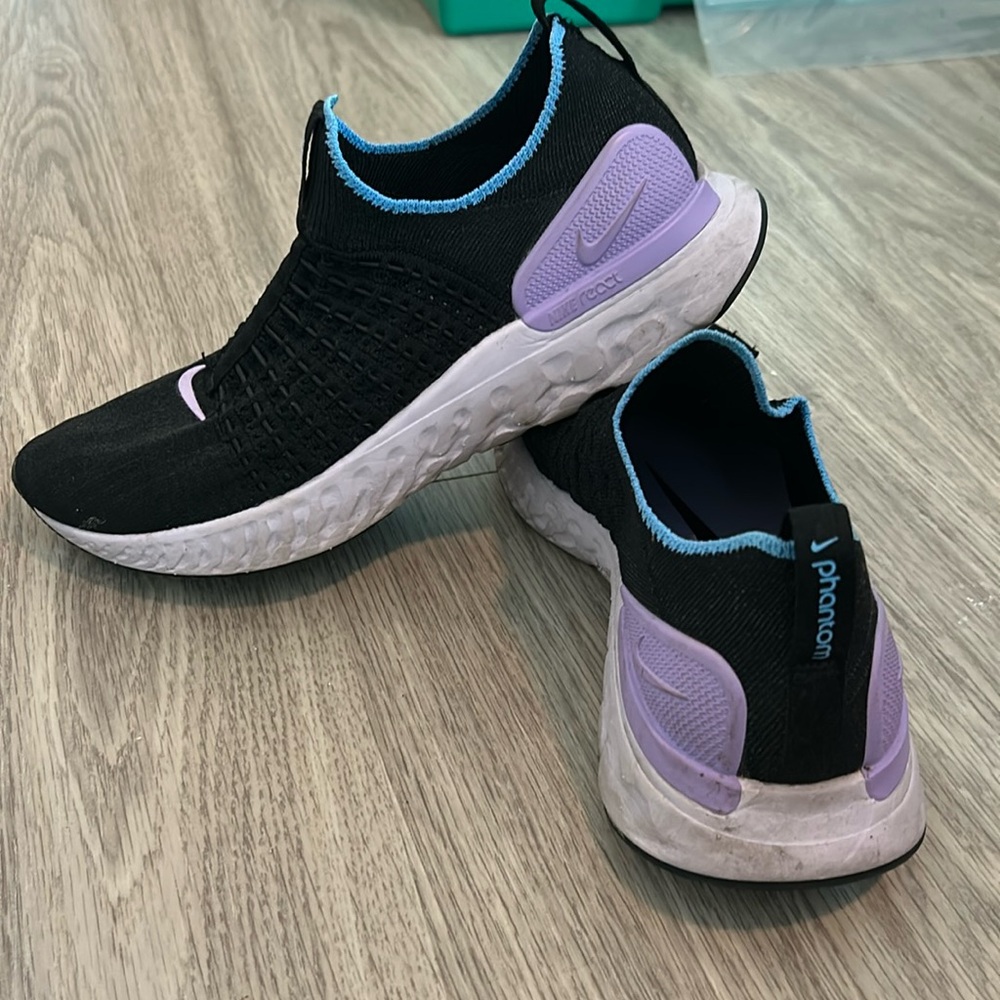 Nike phantom react